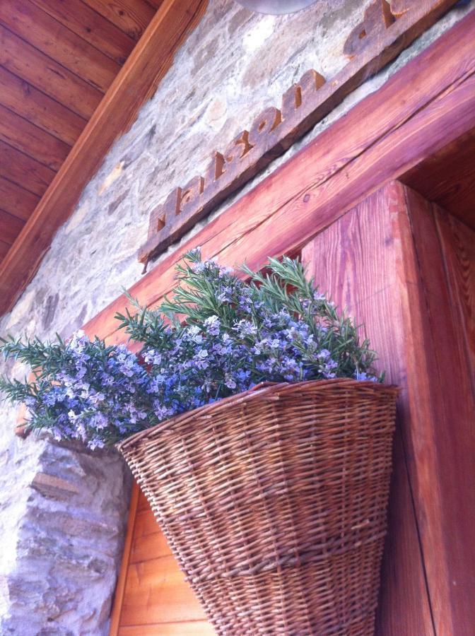 Maison De Noe Arnad Bagian luar foto